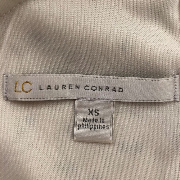 Lauren Conrad Sleeveless Blouse - Picture 6 of 7